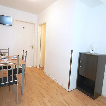 BNB Potsdamer Platz - Rooms&Apartments-2